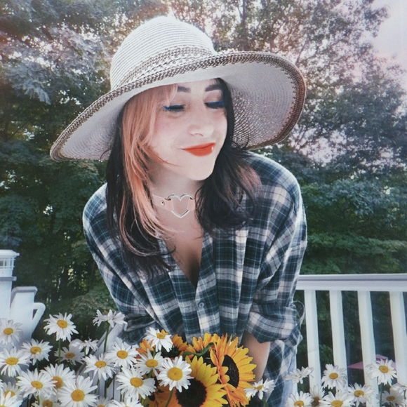 Aesthetic, friends, fashion. - Picture 2 of 4